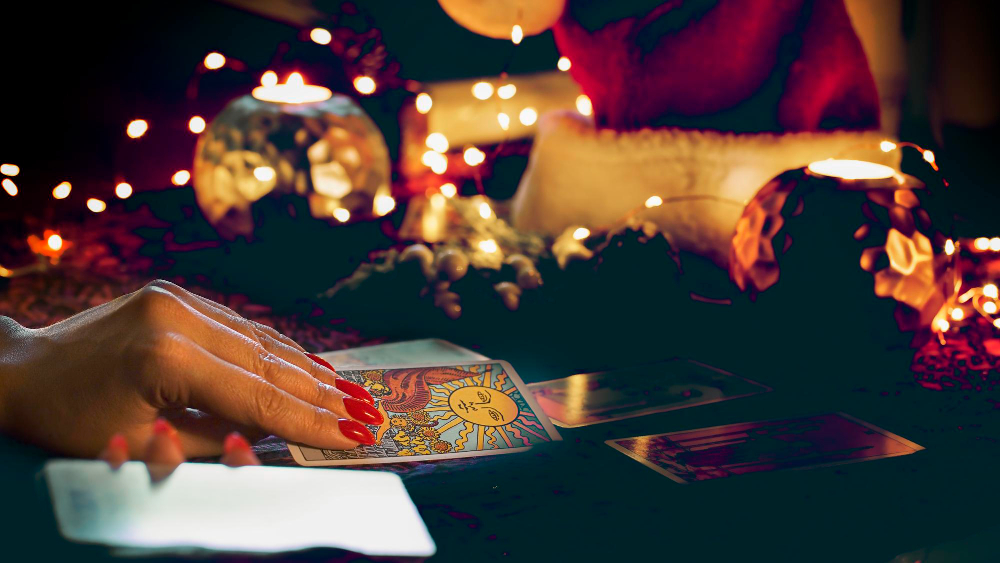 Tarot Card Reading for Beginners: How to Start?